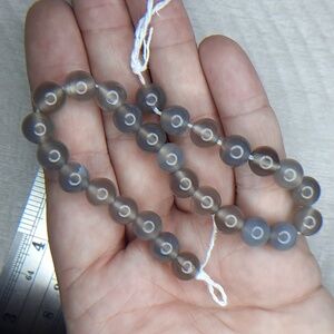 $💲$ 8mm Gray Agate 8in Strand #10